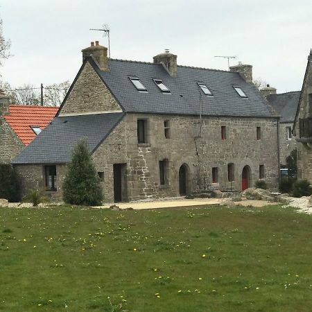 Charmante Maison Entre Terre Et Mer Plouaret Bagian luar foto